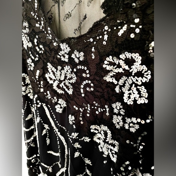 Mac Duggal Silver Sequin Cutout Mini Dress Bodycon SZ XS Party Black Lace Dress - Picture 7 of 14